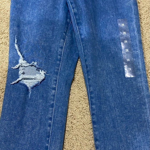Express Medium Wash Skinny High Rise Curvy Comfort Stretch Waist Jeans NWT Sz 2R - Picture 2 of 5